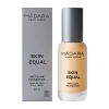 Madara - Skin Equal Soft Glow Foundation SPF15 - Illuminierende Foundation für das Gesicht - 40 Sand - 30ml
